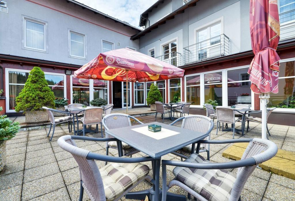 Hotel Filipinum Jablonné nad Orlicí Esterno foto